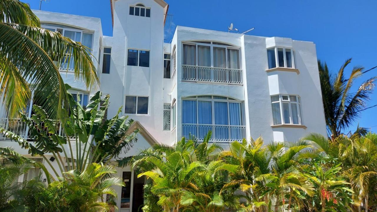 Tropical Palms Apartment Mauritius ポワント・オー・カノニエ エクステリア 写真